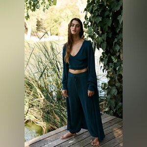 Free People “Living In This Sweater Set” 3 Pieces! Crop Top + Long Cardi, Pants